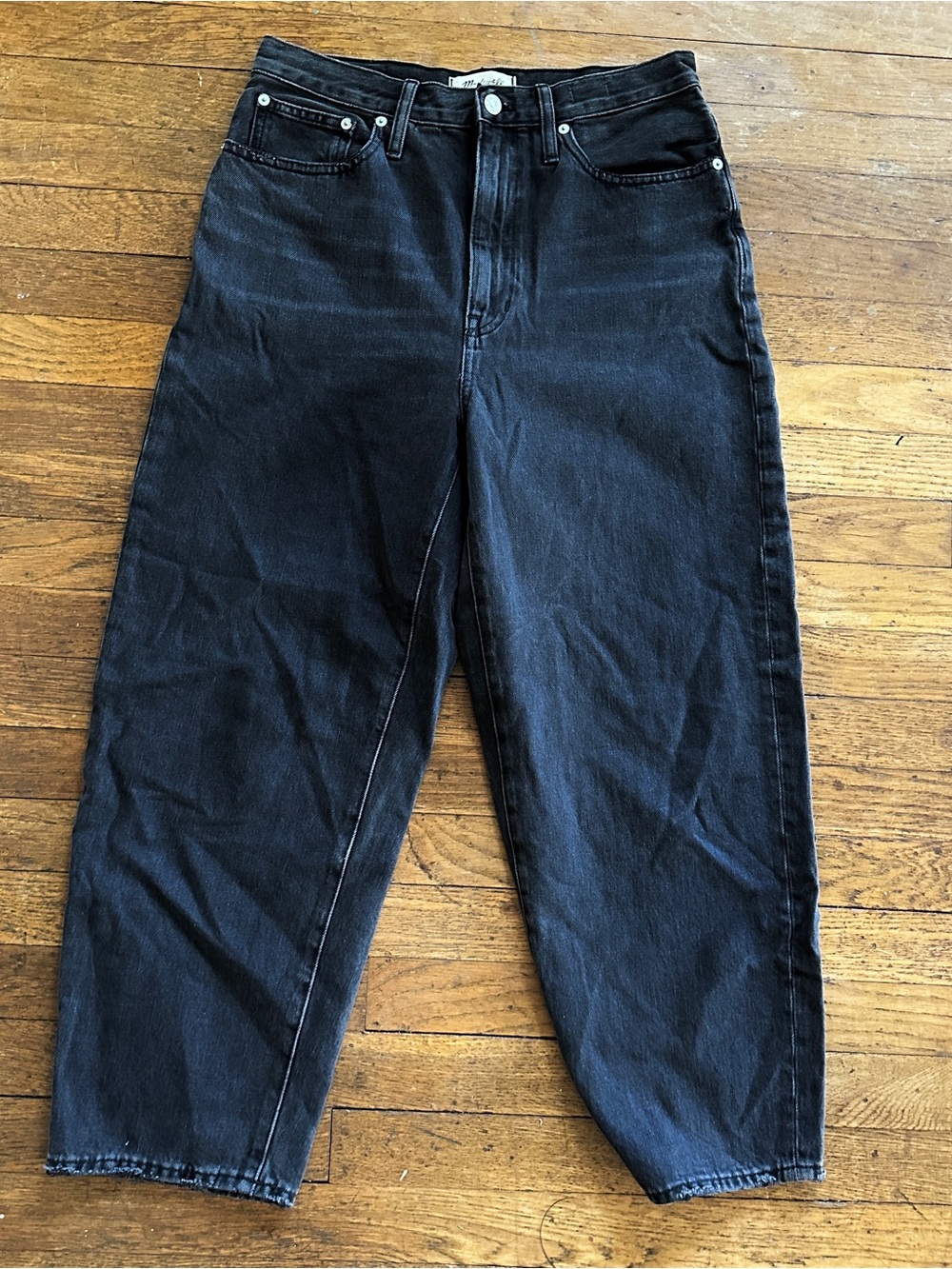 Madewell Women's Balloon Jeans, Size 28, Dark Grey Faded Denim